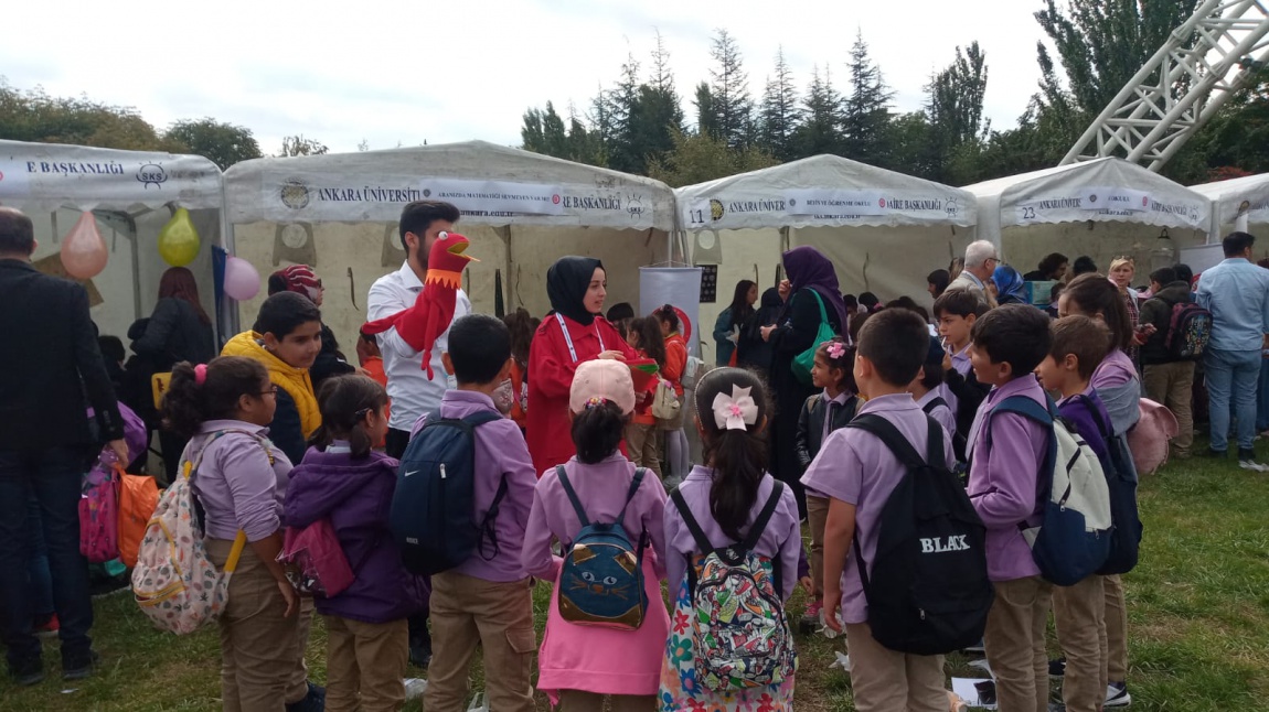 Okulumuz Öğrencileri, Ankara Üniversitesi Çocuk Üniversitesi Bilim Şenliğine Katıldı
